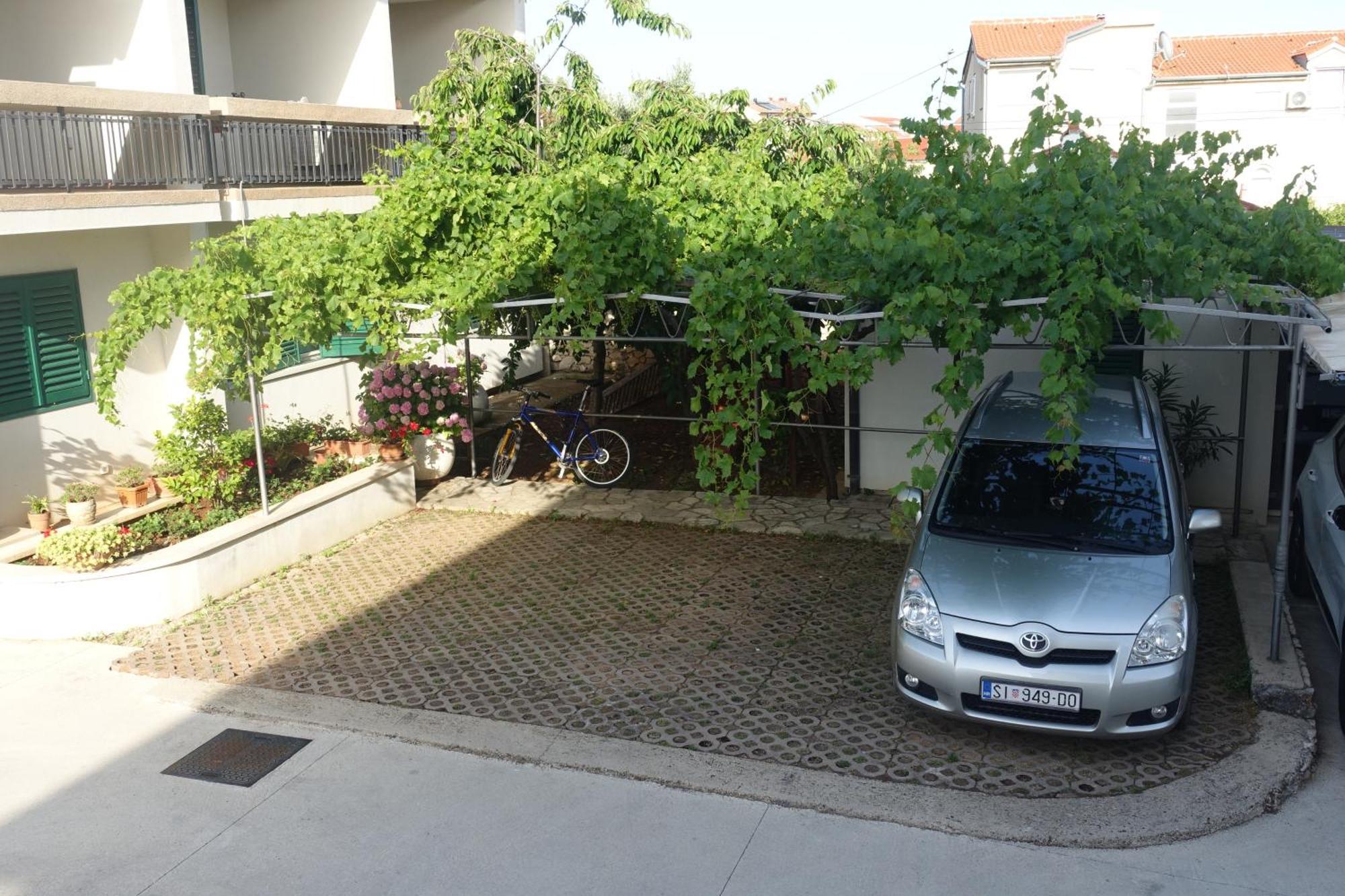 Apartment Tonka Vodice Eksteriør billede